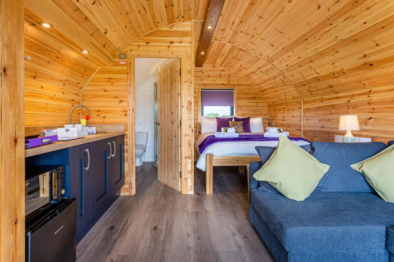 فندق Kings Caves Glamping Torbeg المظهر الخارجي الصورة